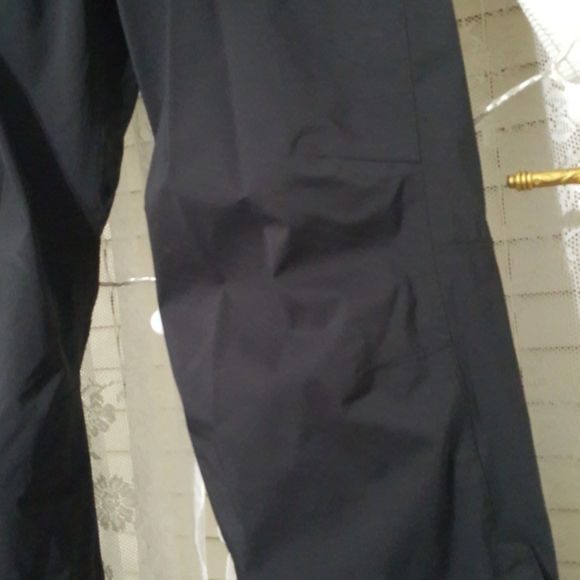 Black REI pants - Picture 4 of 8